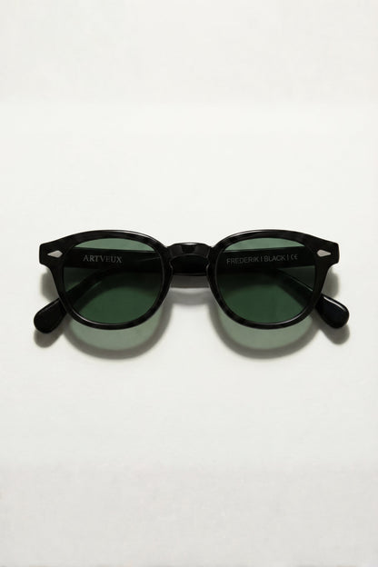 ShadeCore™ - Classic Round Sunglasses