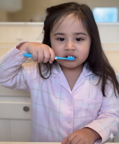 SmileSnap™ - Kids U-Shaped Toothbrush